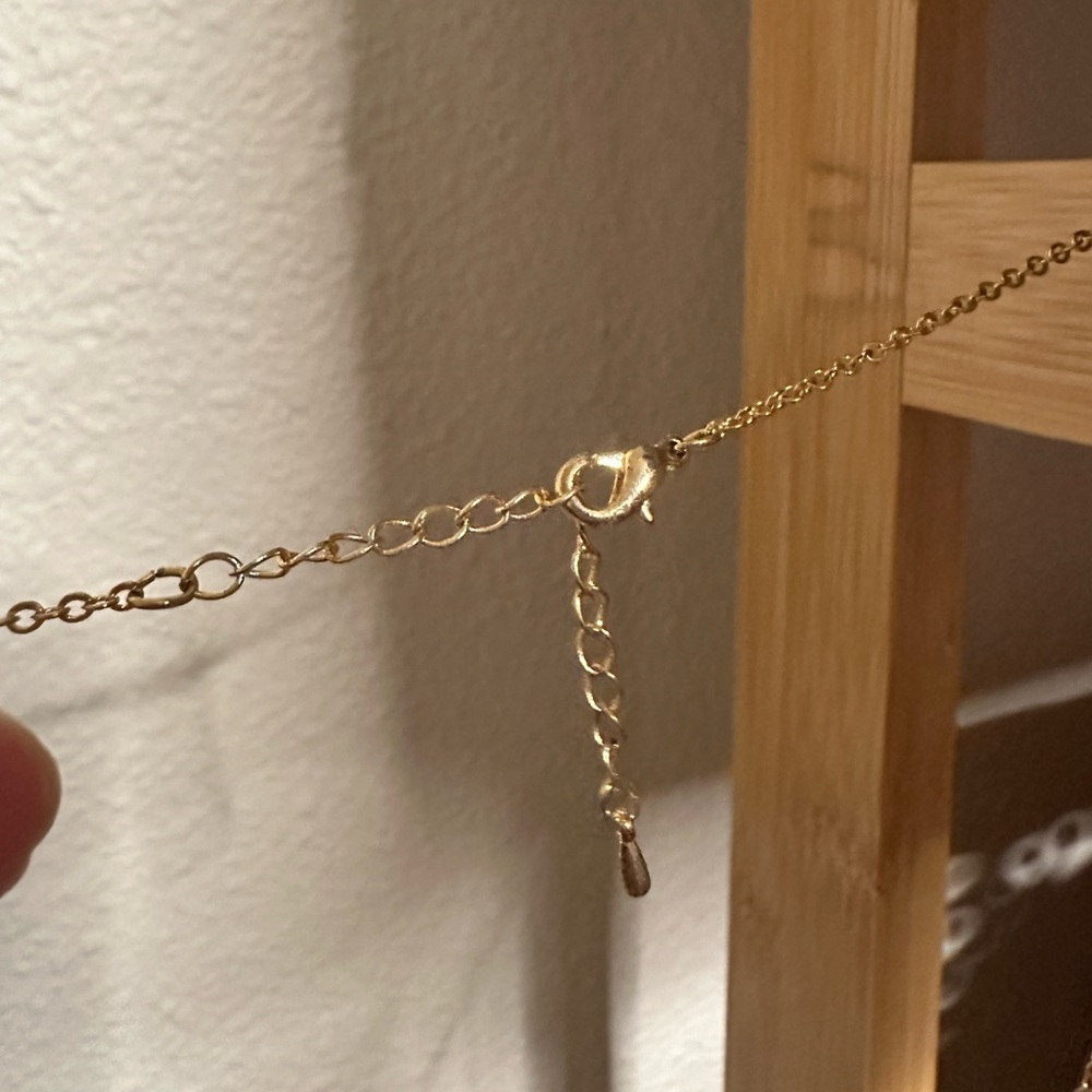 Gold Initial R Medallion Necklace - Picture 2 of 2